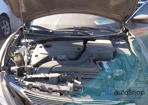 2016 Nissan Altima 2.5/2.5 S/2.5 Sl/2.5 Sr/2.5 Sv из США, поврежденный, VIN 1N4AL3APXGN305940